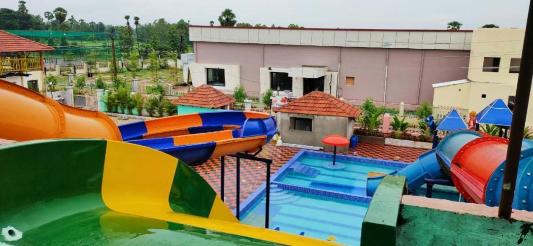 Siriki Resorts Srungavarapukota Bagian luar foto